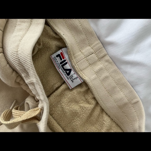 Yellow FILA track pants - Picture 4 of 4